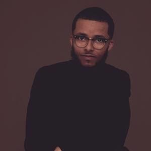 Meet your Posher, Bee